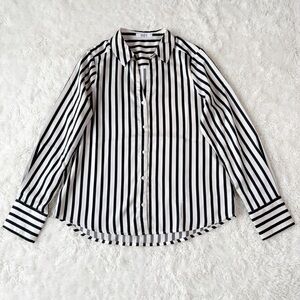 Suzy Shier Woman Black Satin Striped Button Down Long Sleeve MEDIUM Preppy